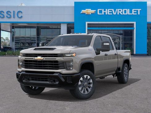 New 2026 Chevrolet Silverado 2500 Custom w/ Custom Value Package image 6