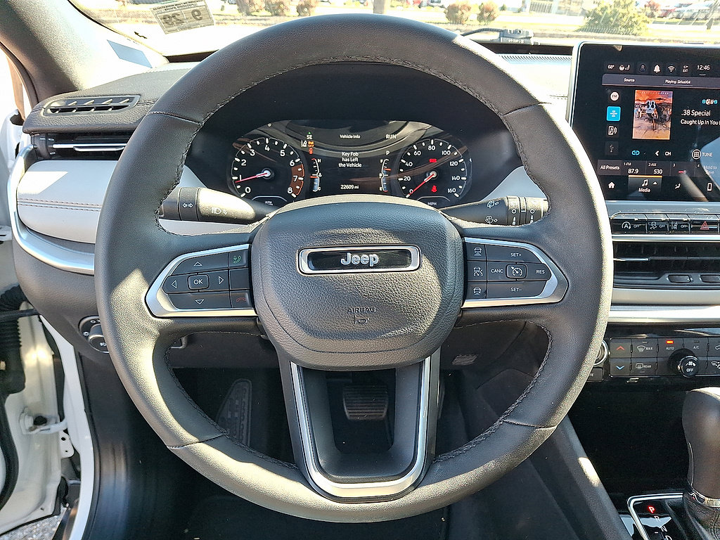 Used 2024 Jeep Compass Limited w/ Sun and Sound Group AWD/4WD image 22