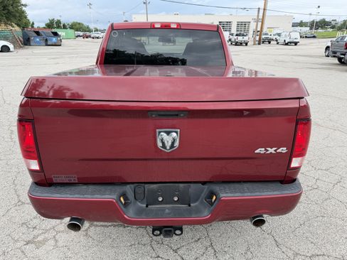 Used 2015 RAM 1500 Express AWD/4WD image 6
