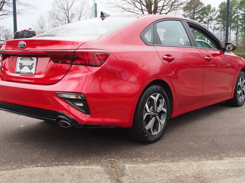 Used 2020 Kia Forte LXS image 7