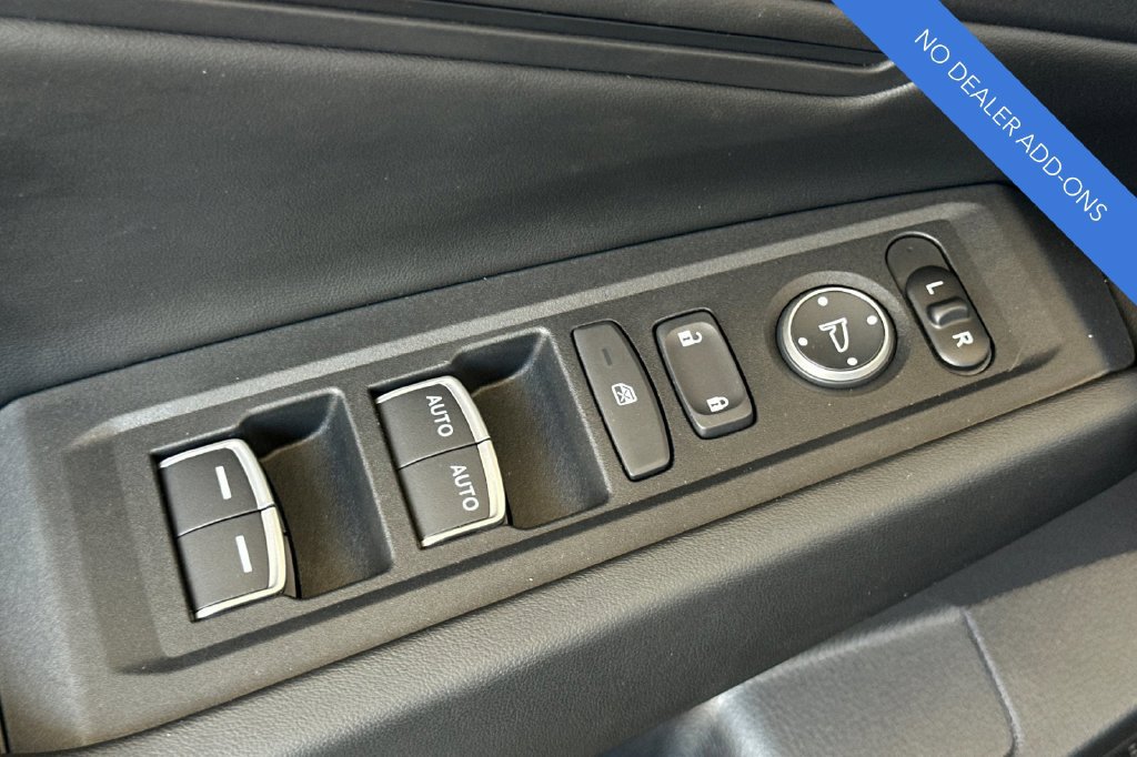 Certified 2025 Honda Accord SE image 12
