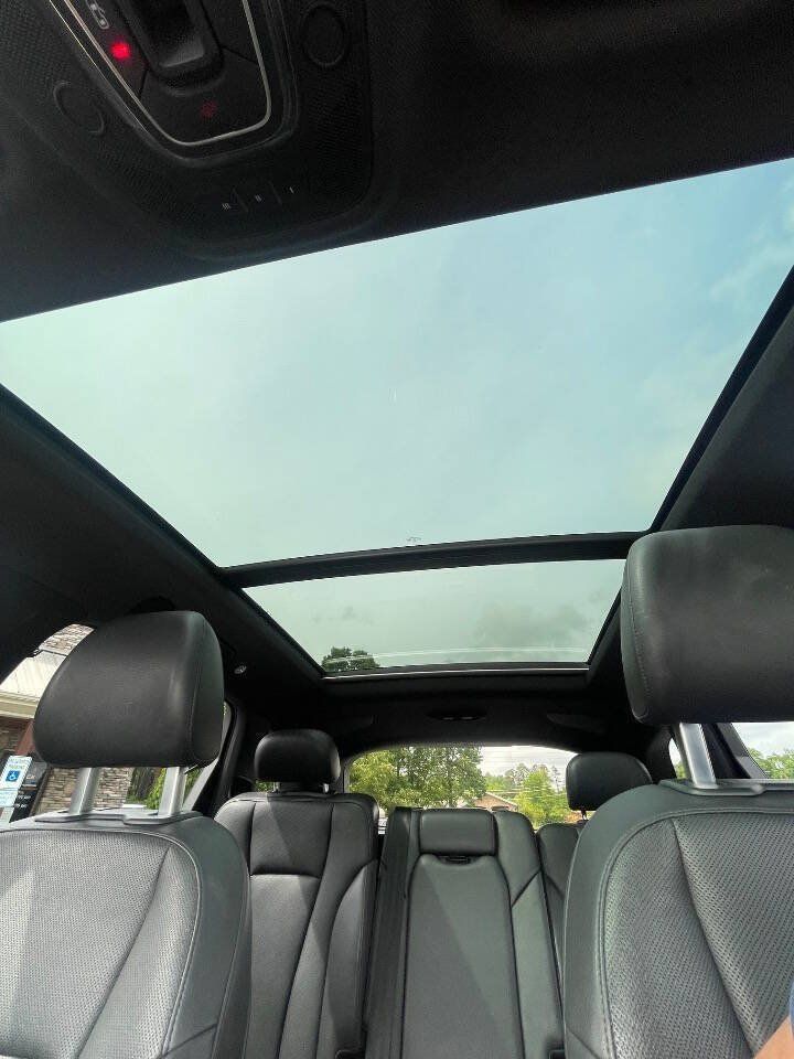 Used 2017 Audi Q7 3.0T Prestige AWD/4WD image 33