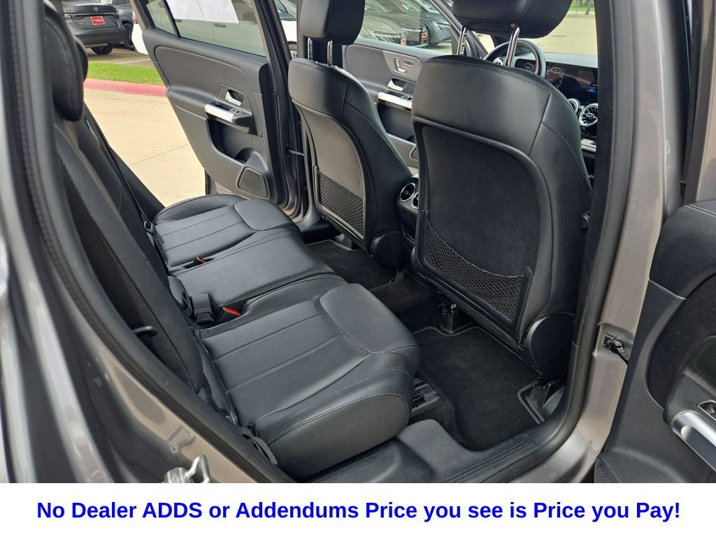 Used 2023 Mercedes-Benz GLB 250 4MATIC w/ Premium Package image 22