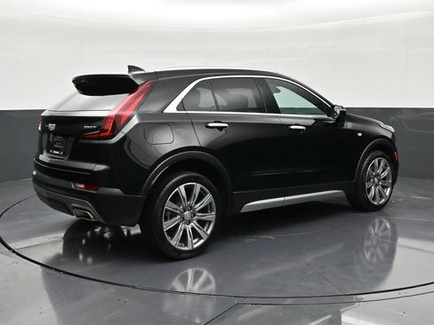 Certified 2023 Cadillac XT4 Premium Luxury w/ Driver Assist Package FWD image 5