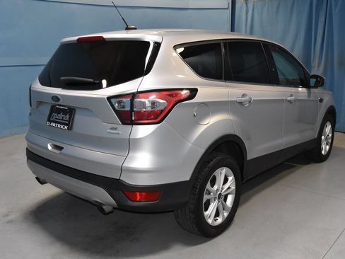 Used 2017 Ford Escape SE FWD image 28