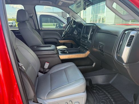 Used 2019 Chevrolet Silverado 2500 LTZ w/ Duramax Plus Package AWD/4WD image 5