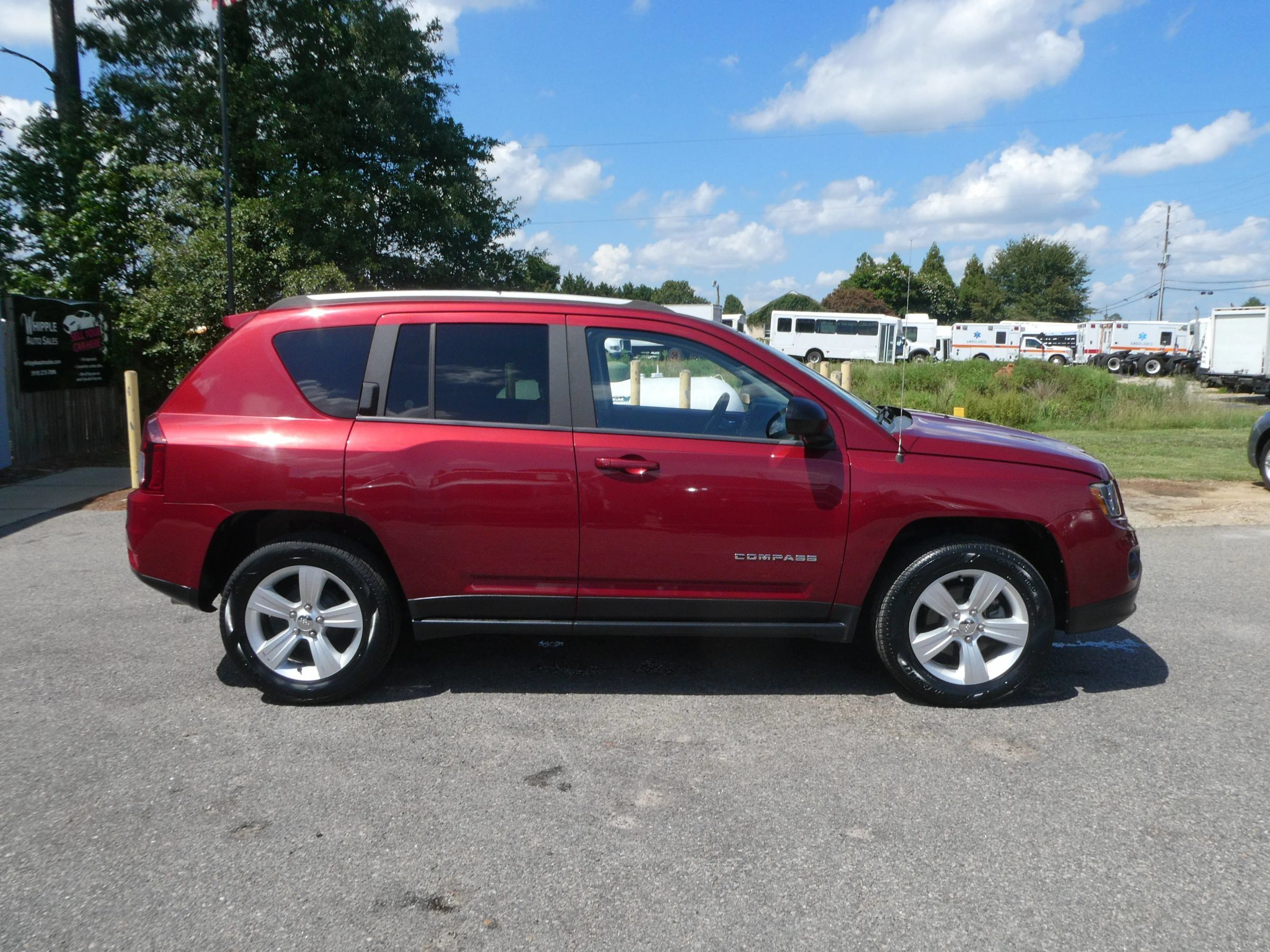 Used 2015 Jeep Compass Sport w/ Power Value Group FWD image 4