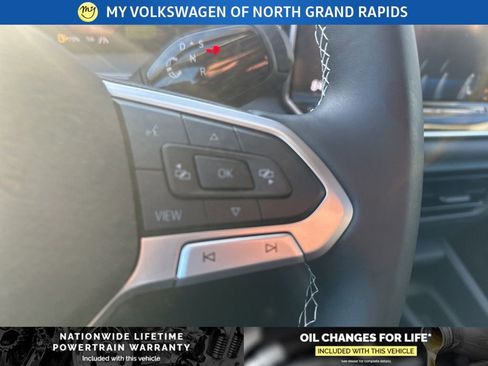 New 2026 Volkswagen Tiguan SE image 19