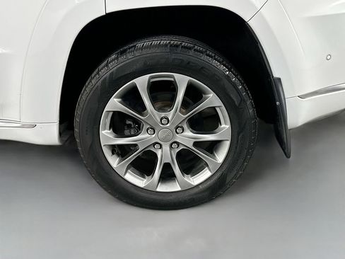 Used 2019 Jeep Grand Cherokee Summit w/ Platinum Series Group AWD/4WD image 34