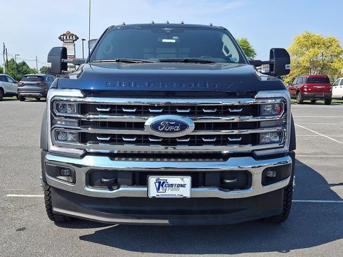 Used 2024 Ford F450 Lariat AWD/4WD image 2