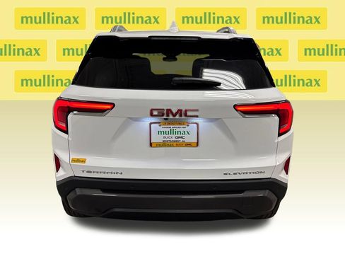 New 2027 GMC Terrain Elevation w/ Elevation Premium Package FWD image 15