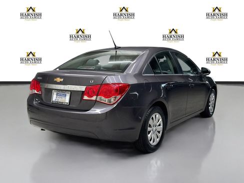 Used 2011 Chevrolet Cruze LT FWD image 6