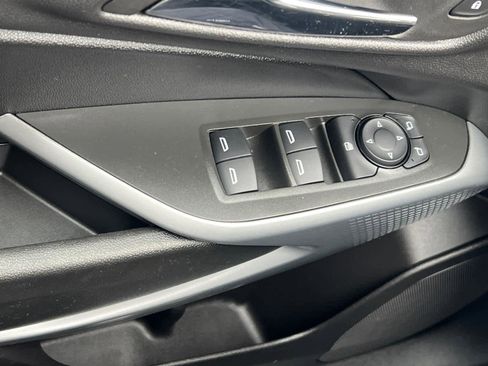 Certified 2025 Chevrolet Trax LS w/ LS Convenience Package image 22