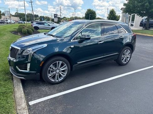 Certified 2024 Cadillac XT5 Premium Luxury w/ Technology Package AWD/4WD image 1