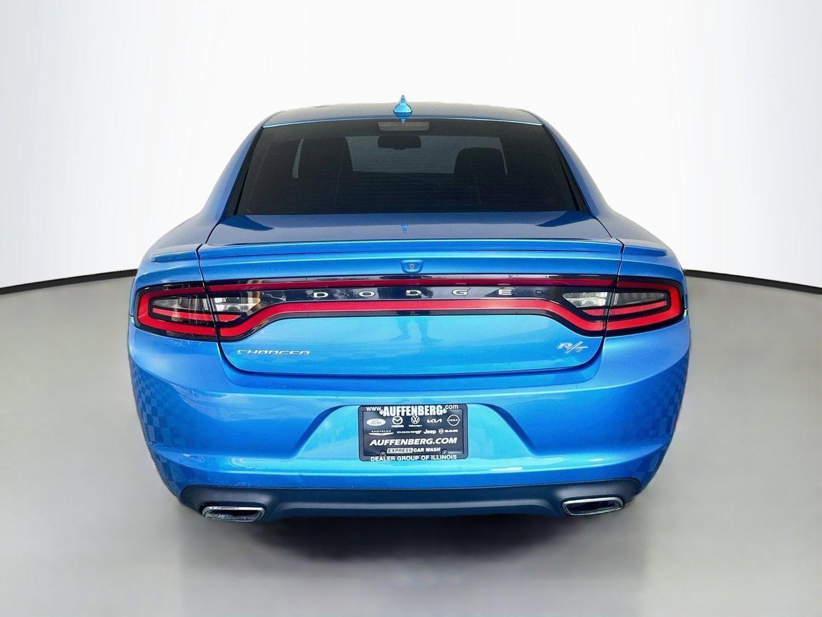 Used 2015 Dodge Charger R/T RWD image 6