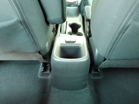 Used 2018 Nissan Kicks SV image 22