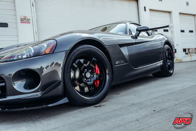 Used 2009 Dodge Viper ACR RWD image 29