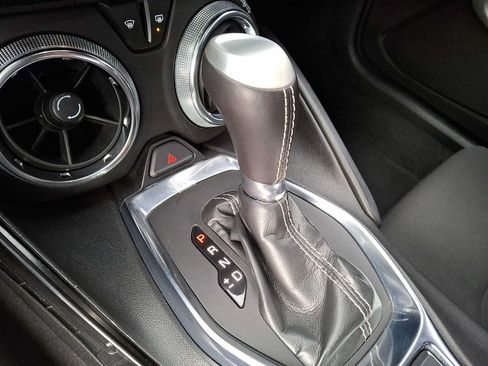 Used 2021 Chevrolet Camaro LT RWD image 12
