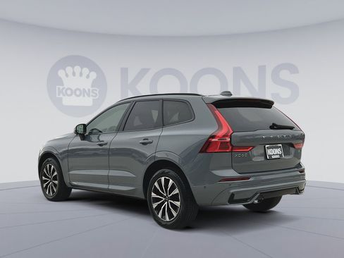 Certified 2023 Volvo XC60 B5 Plus w/ Climate Package image 4