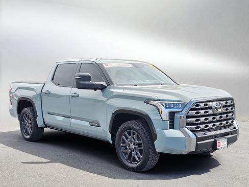 Used 2024 Toyota Tundra Platinum AWD/4WD image 7