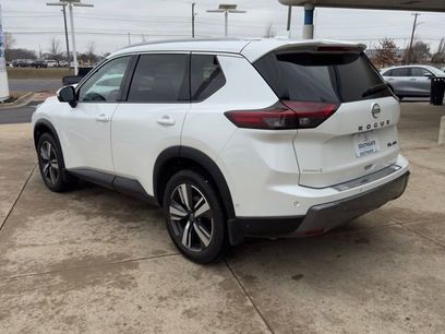 Used 2024 Nissan Rogue SL