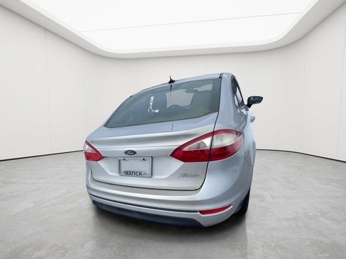 Used 2015 Ford Fiesta S FWD image 11