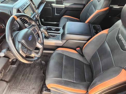 Used 2018 Ford F150 Raptor w/ Equipment Group 802A Luxury AWD/4WD image 13