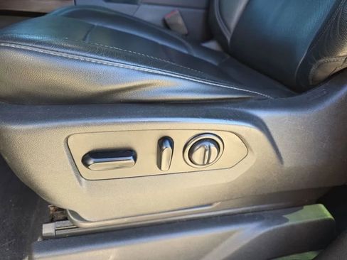 Used 2019 GMC Sierra 1500 SLT w/ SLT Premium Package image 15