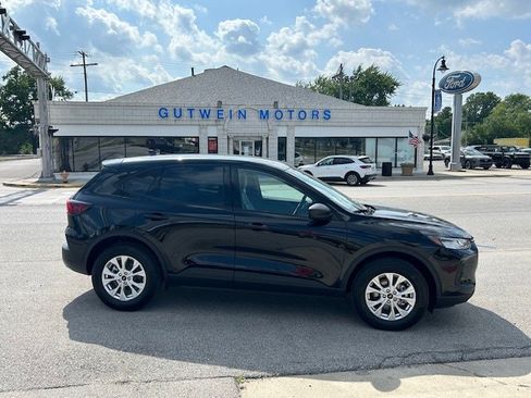 New 2025 Ford Escape Active w/ Tech Pack #1 AWD/4WD image 8