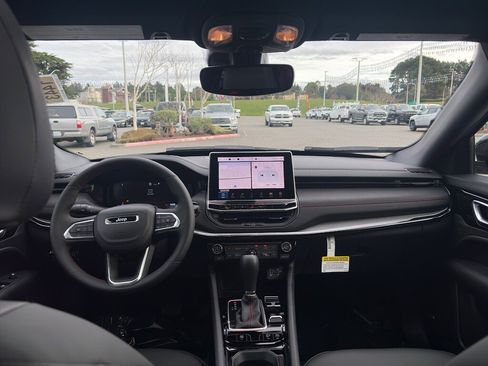 New 2026 Jeep Compass Trailhawk image 21