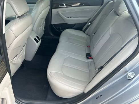 Used 2017 Hyundai Sonata Limited w/ Ultimate Package 04 image 22