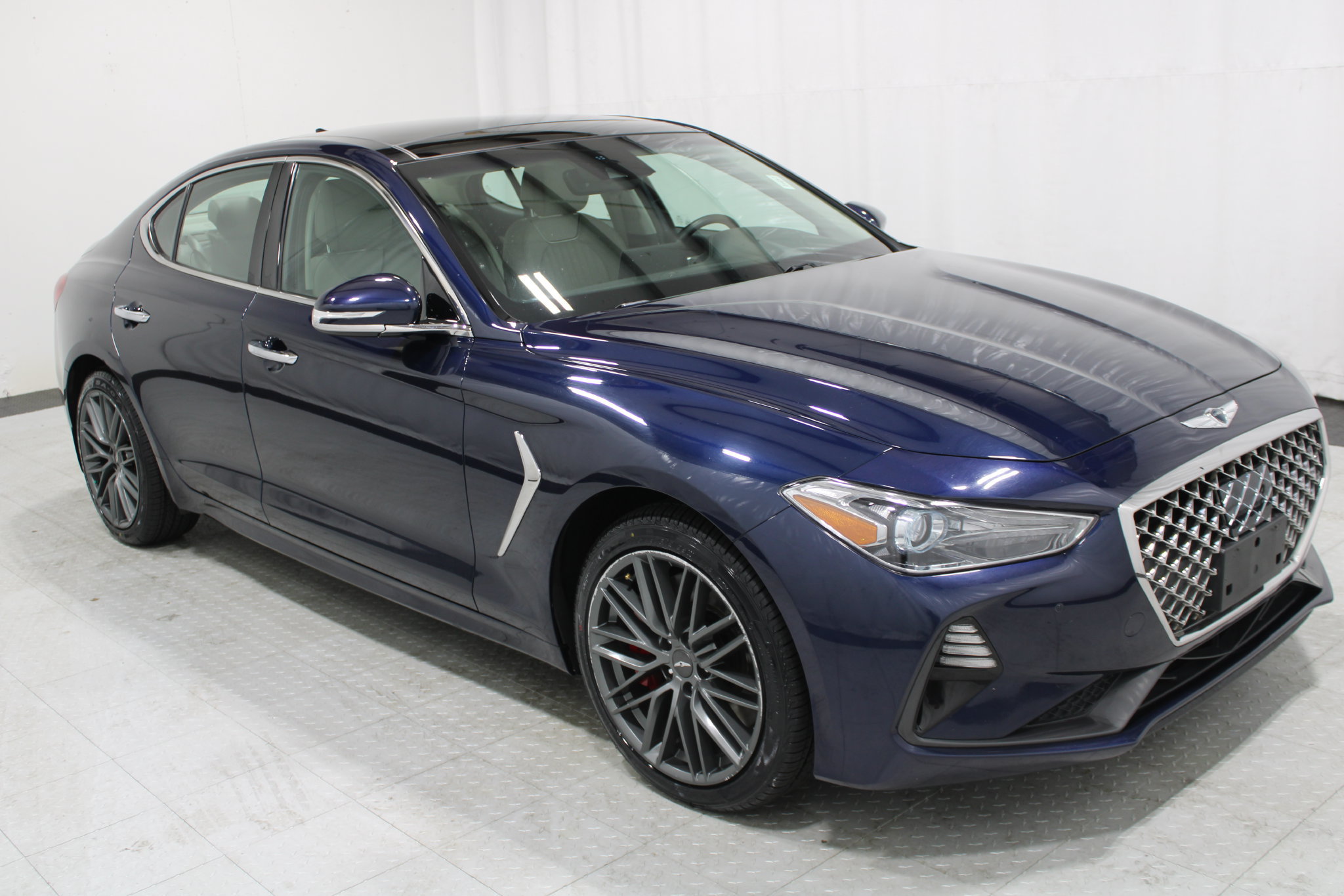 Used 2019 Genesis G70 3.3T Advanced w/ Elite Package AWD/4WD image 4