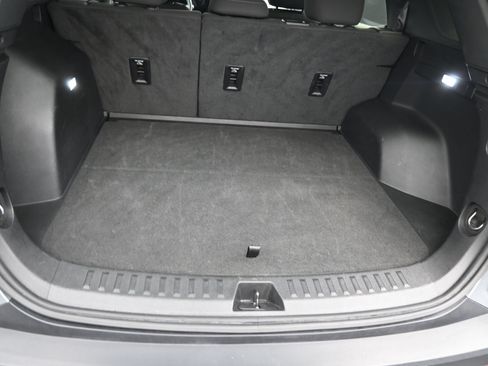Used 2025 Chevrolet Equinox LT FWD image 15