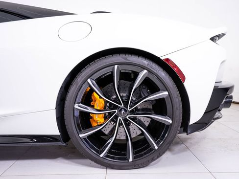 Used 2025 McLaren GTS RWD image 14