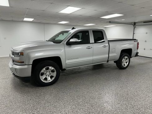 Used 2019 Chevrolet Silverado 1500 LT w/ All Star Edition AWD/4WD image 4