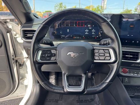 Used 2024 Ford Mustang Premium image 21