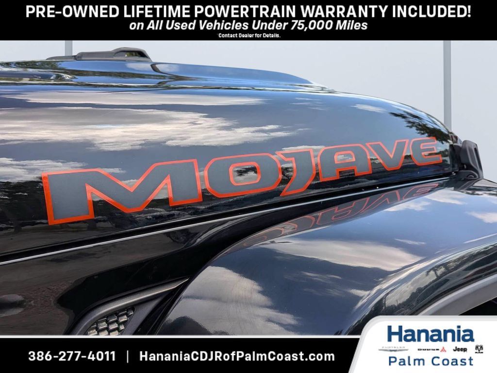 Used 2020 Jeep Gladiator Mojave AWD/4WD image 12