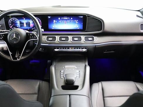 Used 2024 Mercedes-Benz GLE 450 4MATIC w/ AMG Line Exterior image 24