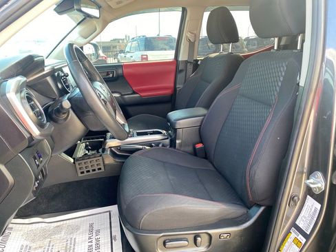 Used 2023 Toyota Tacoma SR5 image 15