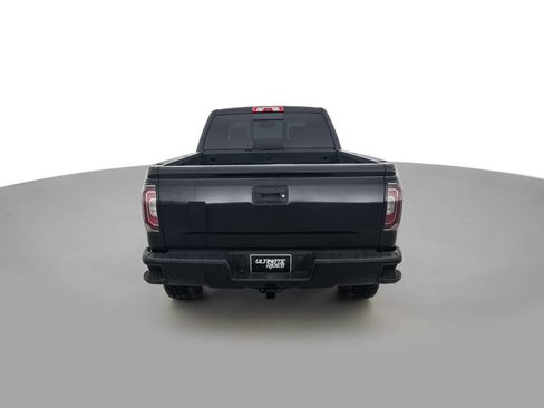 Used 2017 GMC Sierra 1500 Denali w/ Denali Ultimate Package image 6