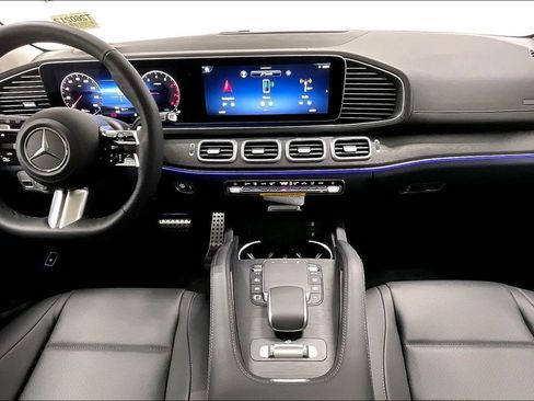 New 2026 Mercedes-Benz GLS 450 4MATIC image 5