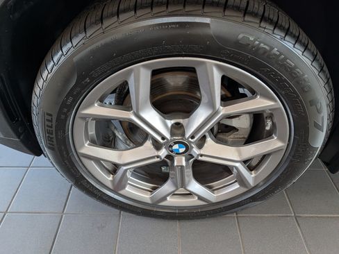 Used 2023 BMW X3 xDrive30i w/ Premium Package w/ZPA AWD/4WD image 9
