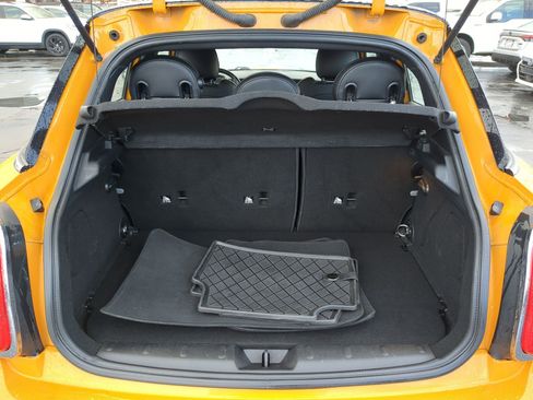 Used 2015 MINI Cooper S image 32
