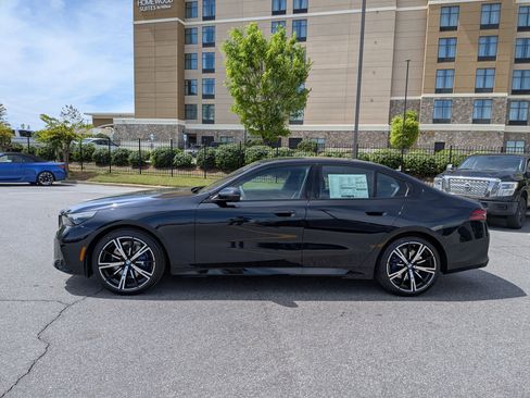 New 2026 BMW 530i w/ M Sport Package RWD image 6