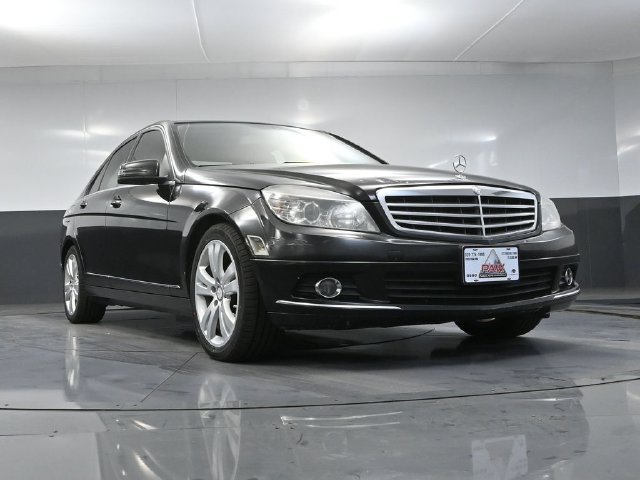 Used 2011 Mercedes-Benz C 300 4MATIC Sedan image 44