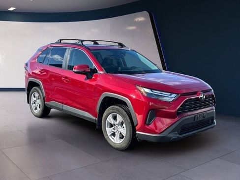 Used 2023 Toyota RAV4 XLE w/ Convenience Package image 7