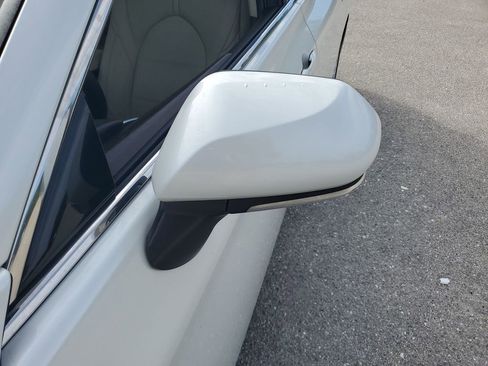 Certified 2020 Toyota Avalon Limited image 21