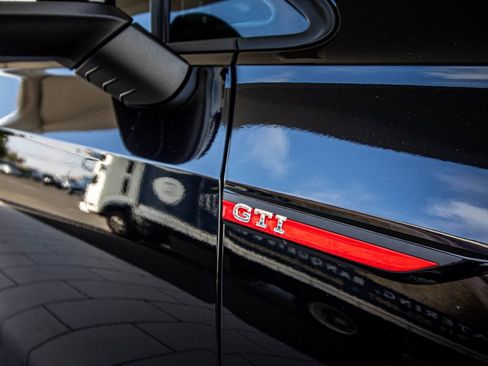 Used 2023 Volkswagen GTI SE w/ SE Leather Package image 21