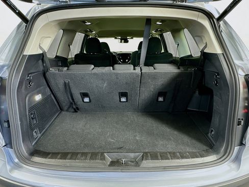 Used 2025 Subaru Ascent Premium image 29