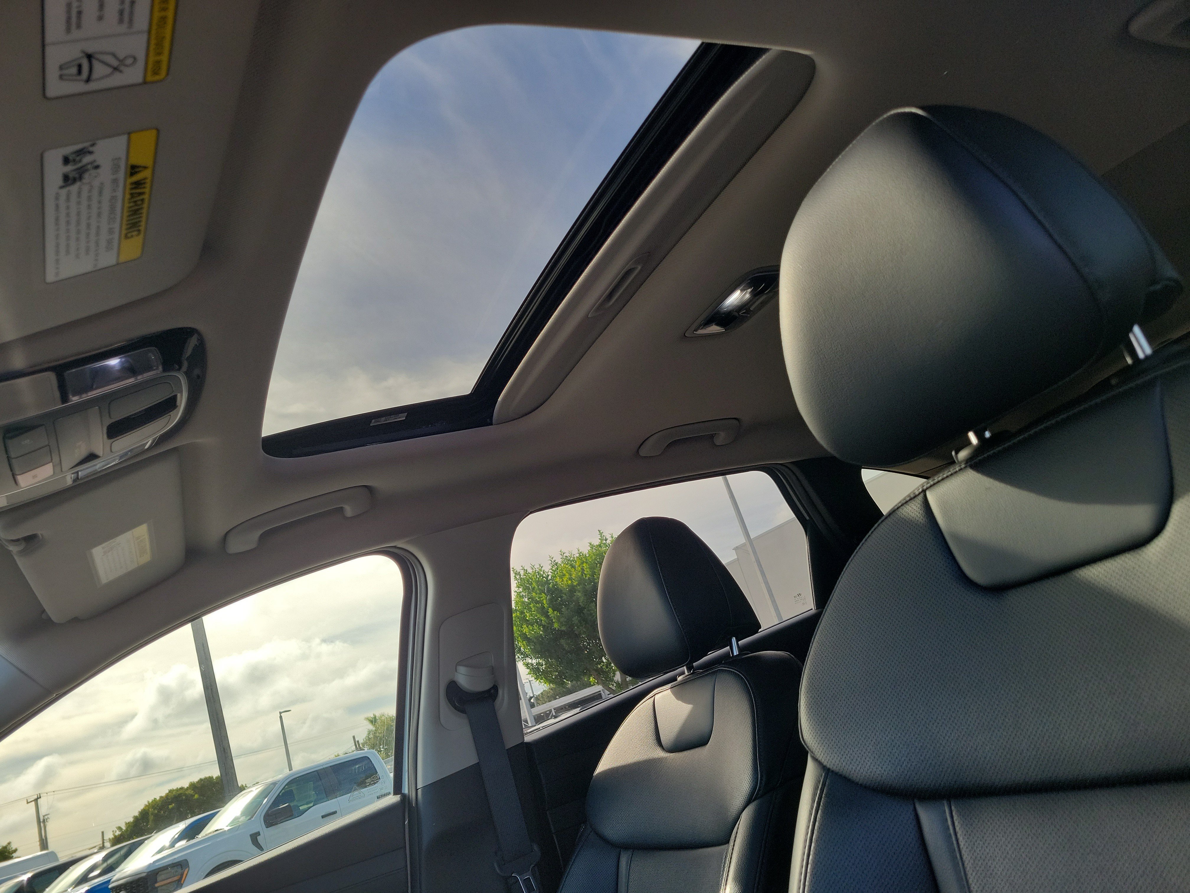 Used 2025 Hyundai Tucson SEL FWD image 11